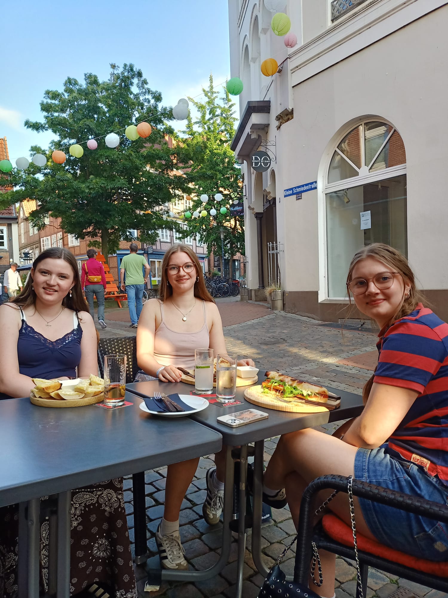 Terrasse beim Kneipenquiz im Apropos Stade
